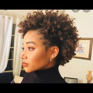 Meet your Posher, Toshia